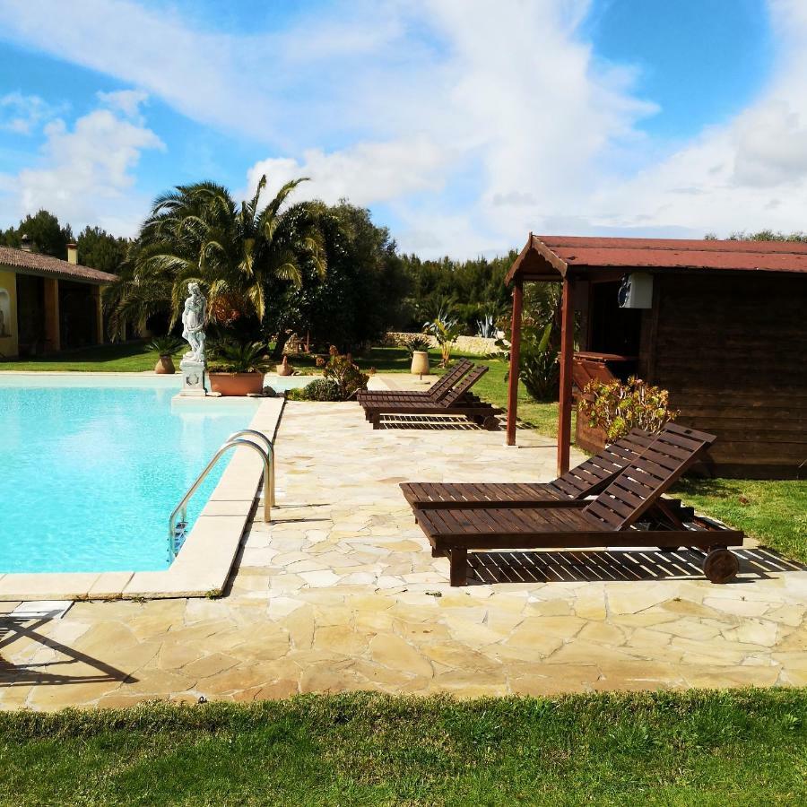 Villa La Luce Del Sinis Riola Sardo Exterior foto